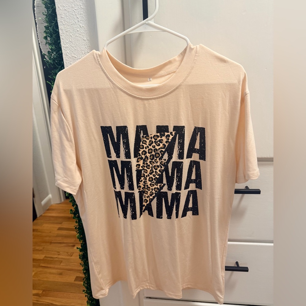 Mama Cream Graphic Tee with Leopard Print